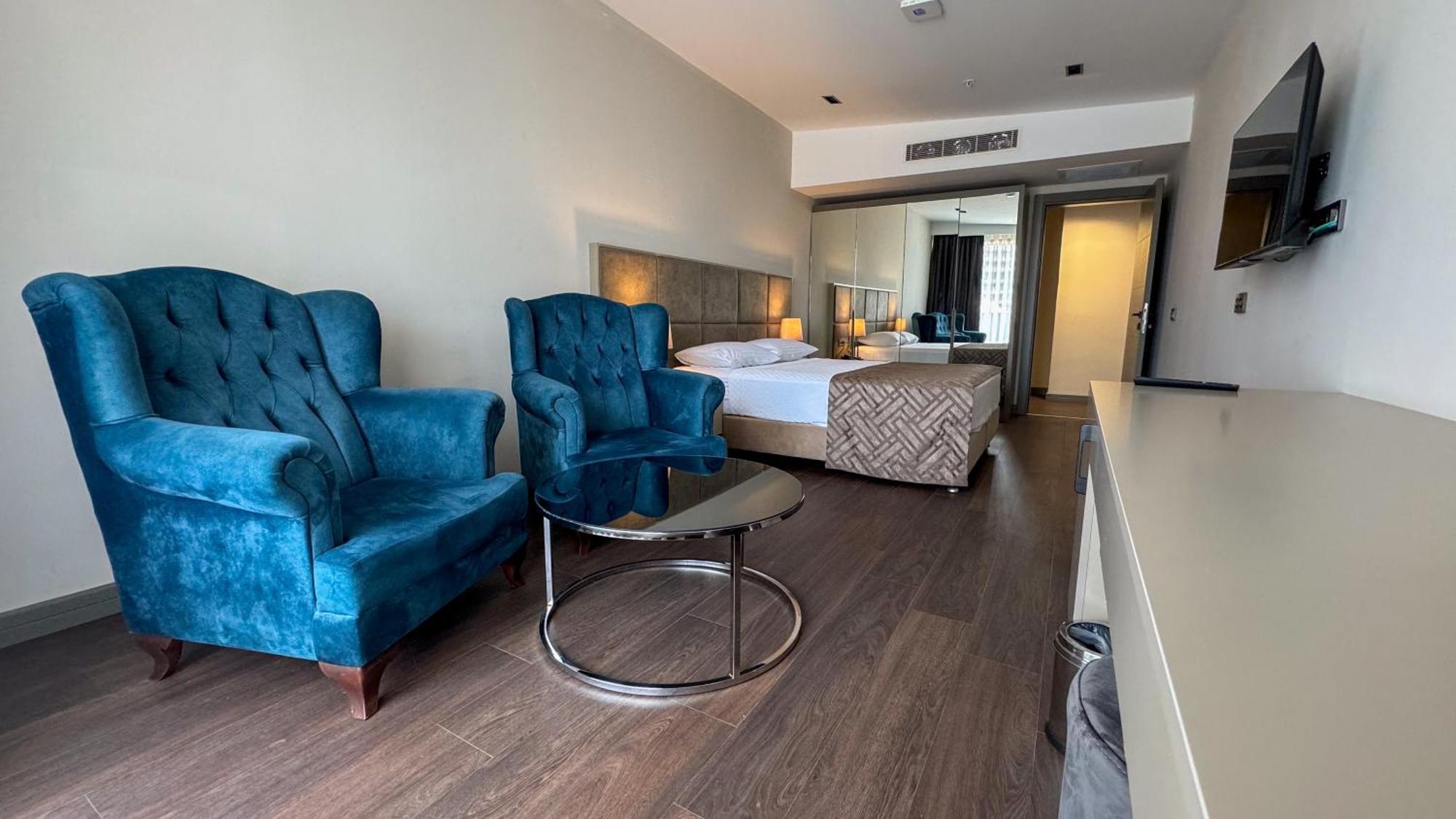 Alice Hotel Antalya Buitenkant foto
