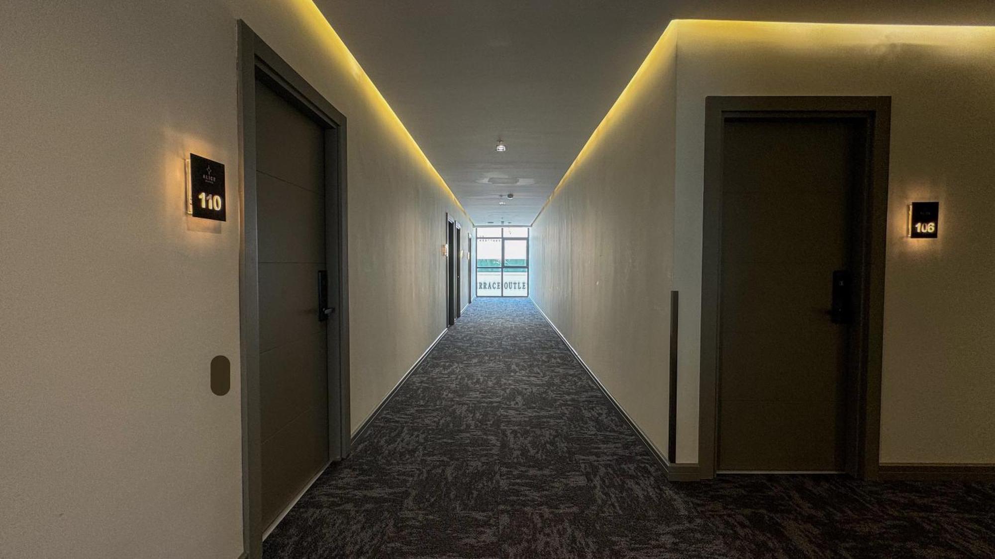 Alice Hotel Antalya Buitenkant foto