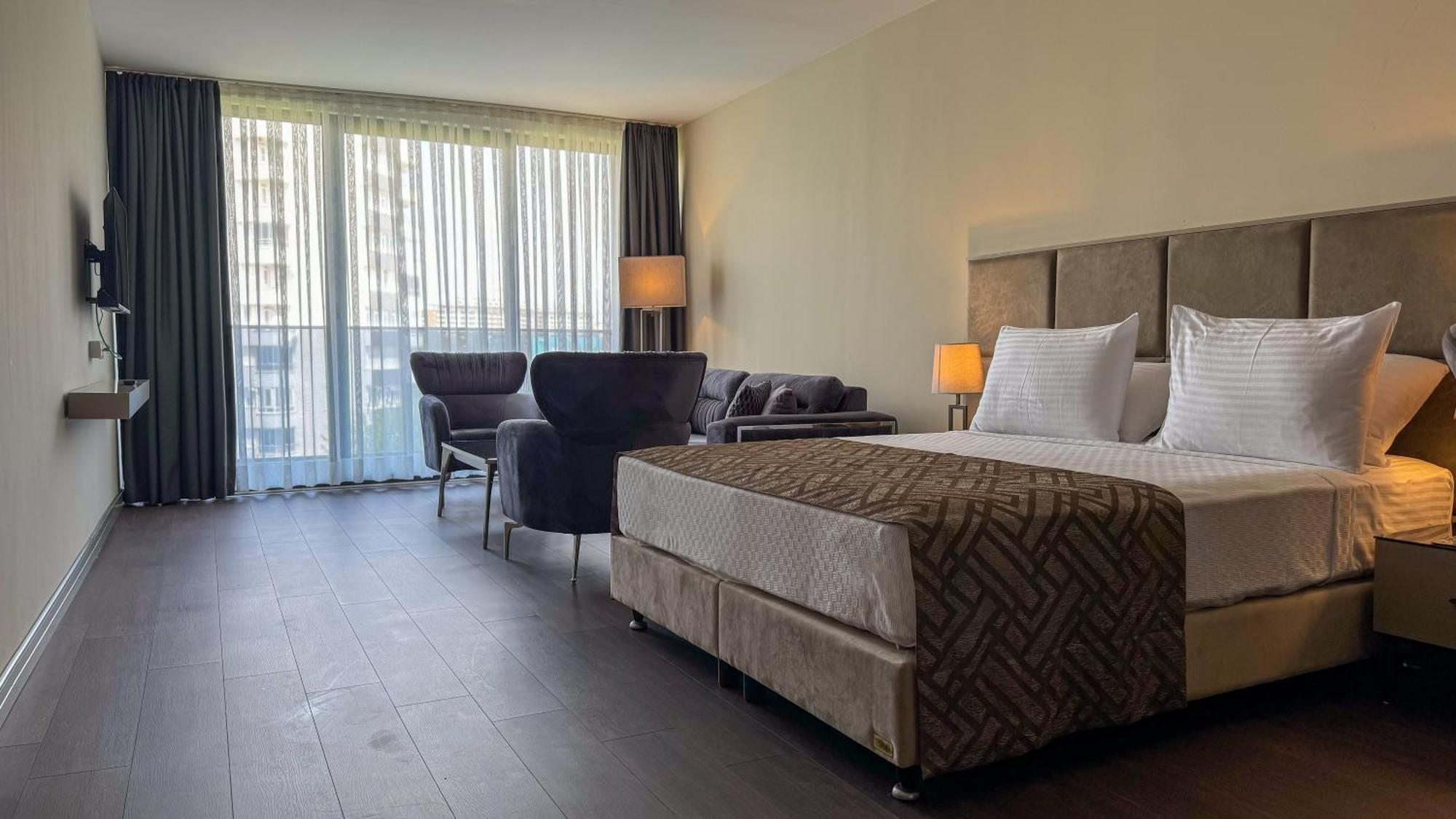 Alice Hotel Antalya Buitenkant foto